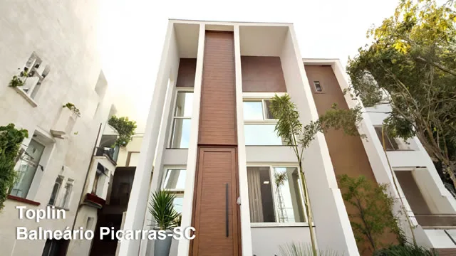 Toplin, Balneário Picarras - SC